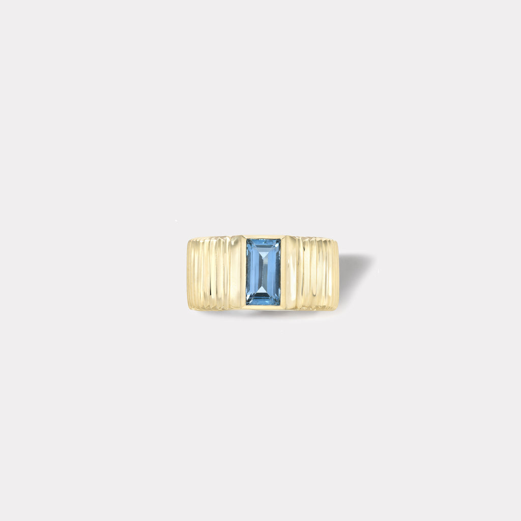 One of a kind Pleated Solitaire Ring - 0.93ct Baguette Cut Aquamarine
