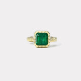 2.92ct Emerald cut Emerald Heirloom Bezel Ring