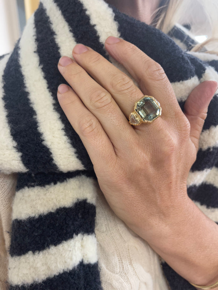 One of a kind 15.31ct Green Sapphire and GIA Diamond Heirloom Bezel Ring