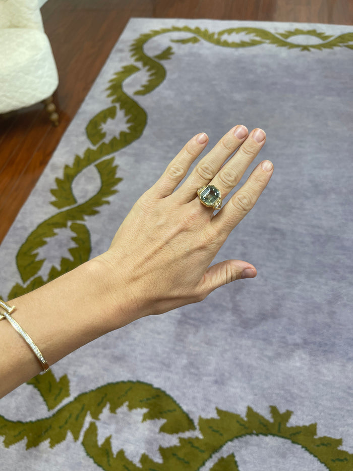 One of a kind 15.31ct Green Sapphire and GIA Diamond Heirloom Bezel Ring