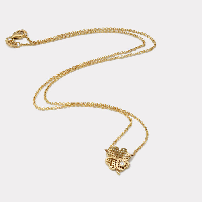 Petite Waffle Clover Pendant