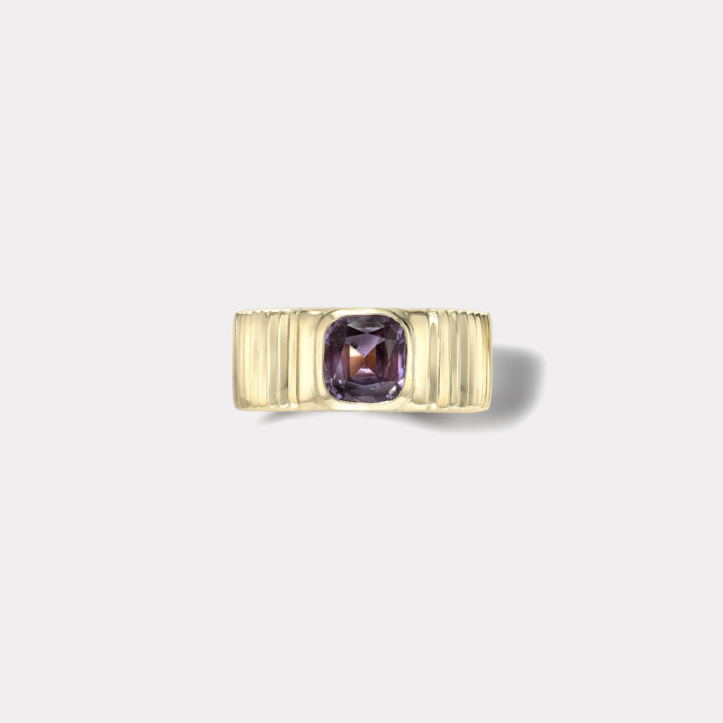 One of a kind Pleated Solitaire Band - 1.68ct Grape Sapphire