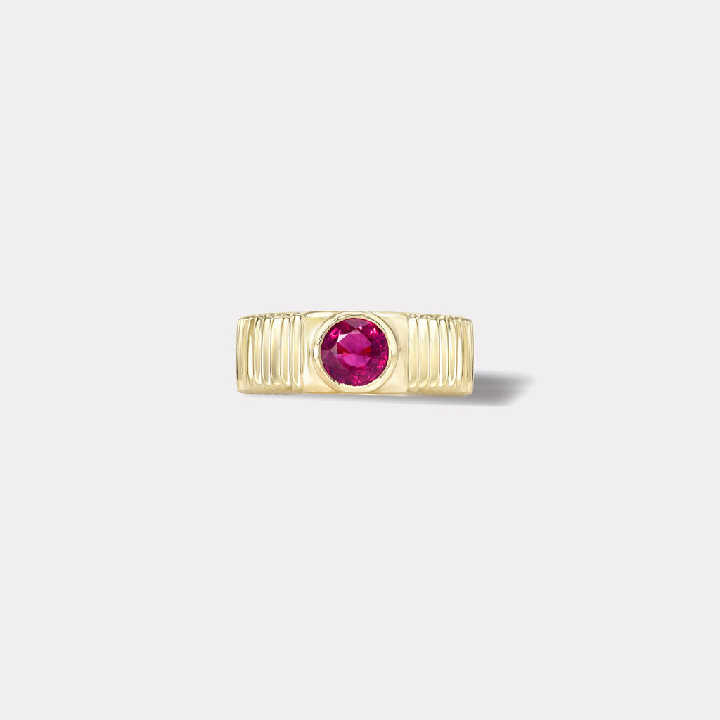 One of a kind Pleated Solitaire Band - 0.86ct Round Hot Pink Sapphire